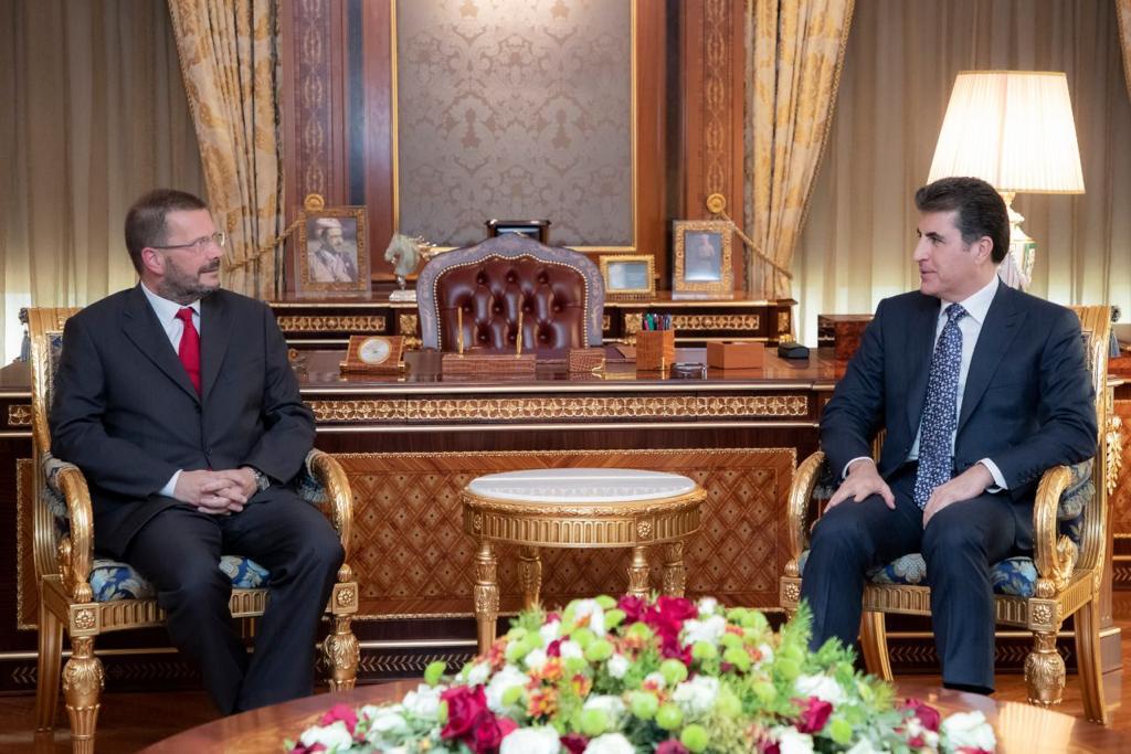 President Barzani receives Hungary's New Consul General in Erbil