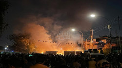 صدامات بغداد تتخذ منحى "خطيراً".. تبادل إطلاق نار بين متظاهرين وقوات الأمن