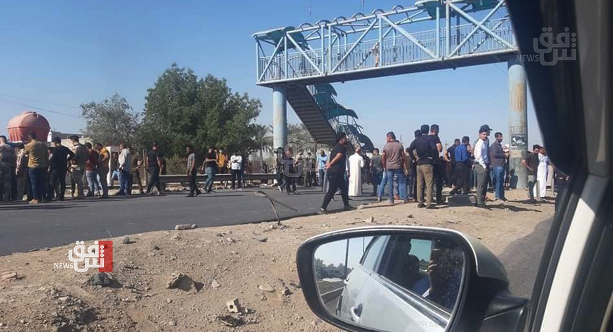 صور.. المحتجون على نتائج الانتخابات يعيدون فتح طريق بغداد – كركوك