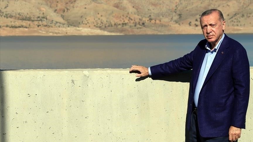 أردوغان يفتتح سد "اليسو" رسمياً: الماء يعتبر أثمن وأهم مورد استراتيجي 