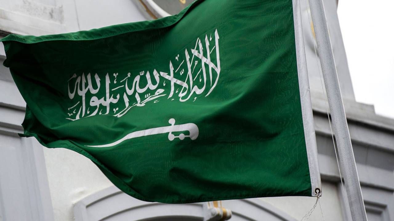 KSA approves granting citizenship to distinguished individuals