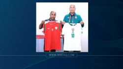 المنتخب العراقي بالزي الأبيض الكامل في أولى مبارياته بكأس العرب