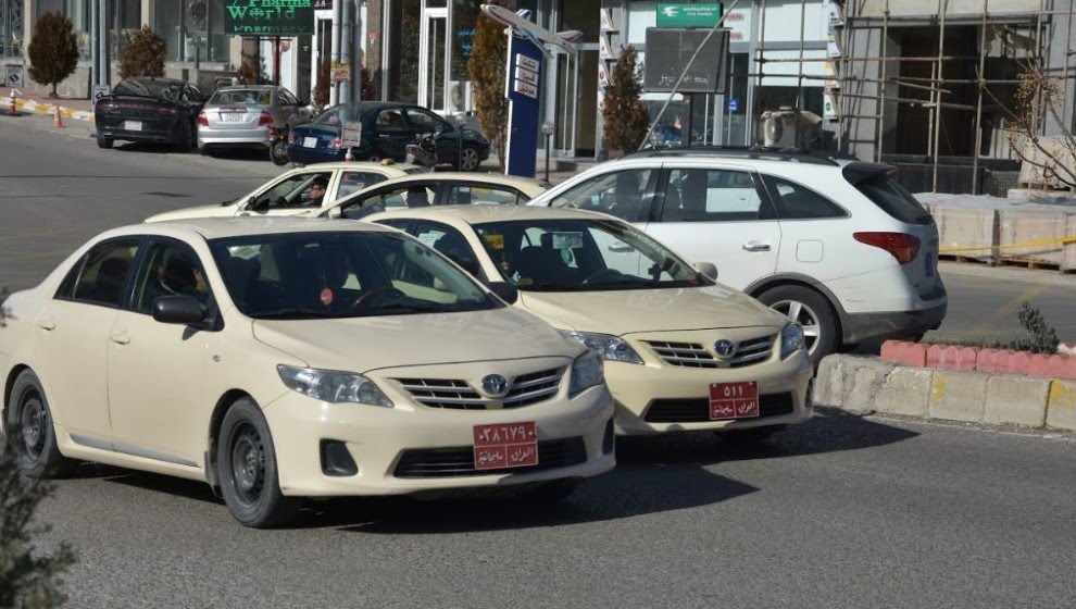 للمرة الثانية .. إقليم كوردستان يمدد العمل بالعلامات والمعلومات الخاصة بسيارات الأجرة