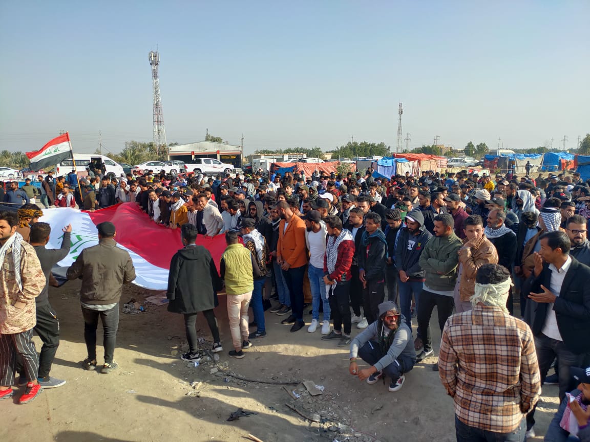 Demonstrators in Dhi Qar warn of escalation if their demands are not met 
