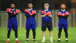 فهد طالب يحمل شارة كابتن المنتخب العراقي ببطولة كأس العرب