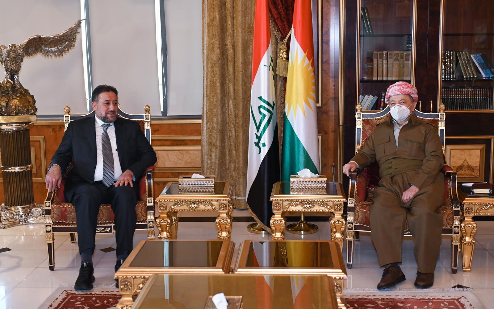 In conjunction with al-Halboosi's visit to Erbil, Masoud Barzani receives Khamis al-Khanjar 