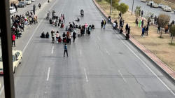 Students in al-Sulaymaniyah block a main road to protest the Higher Education Ministry decisions