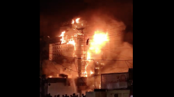 بالفيديو.. اندلاع حريق "كبير" في مطعم بمدينة الصدر