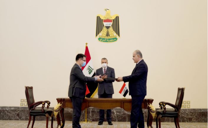 Iraq signs 15 contracts with China to build 1000 schools
