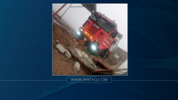 شاحنة تقتحم سيطرة أمنية في سنجار (صور)