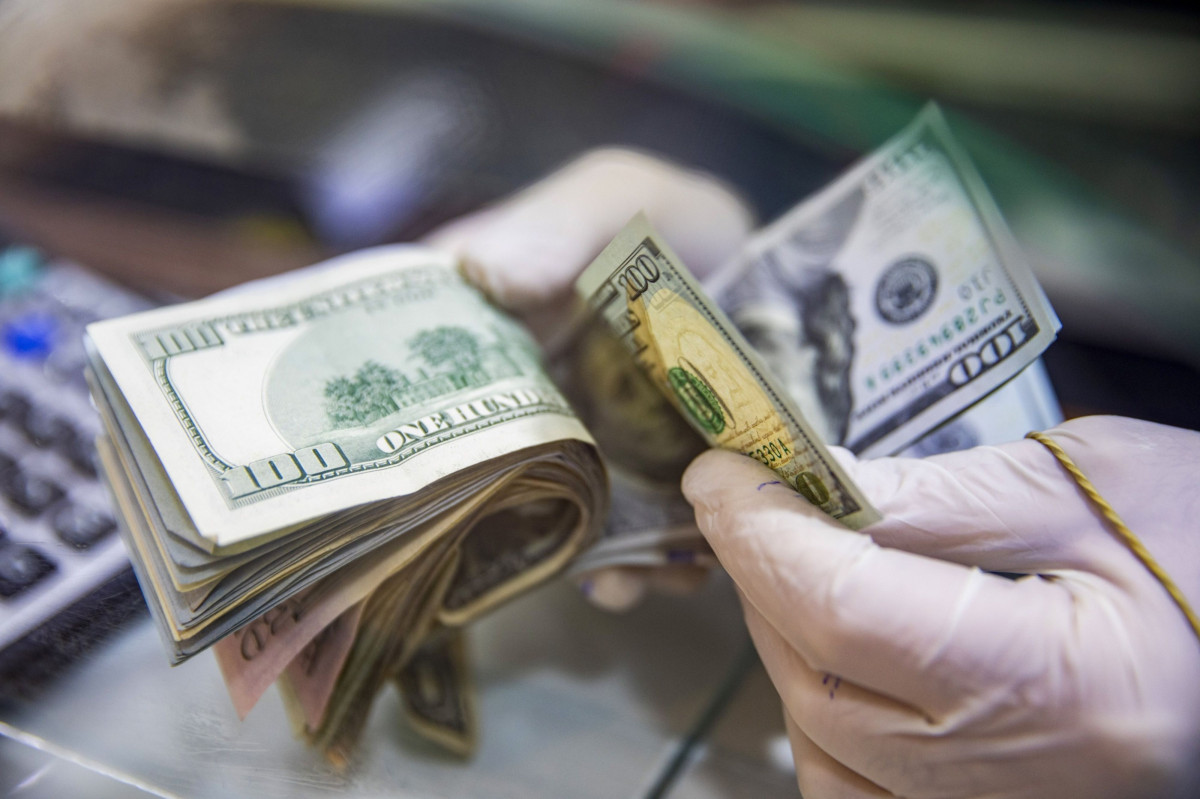ارتفاع طفيف بمبيعات الدولار في مزاد البنك المركزي العراقي 