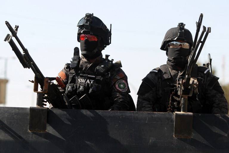 الاستخبارات العسكرية تعتقل إرهابية في مخيم بالموصل