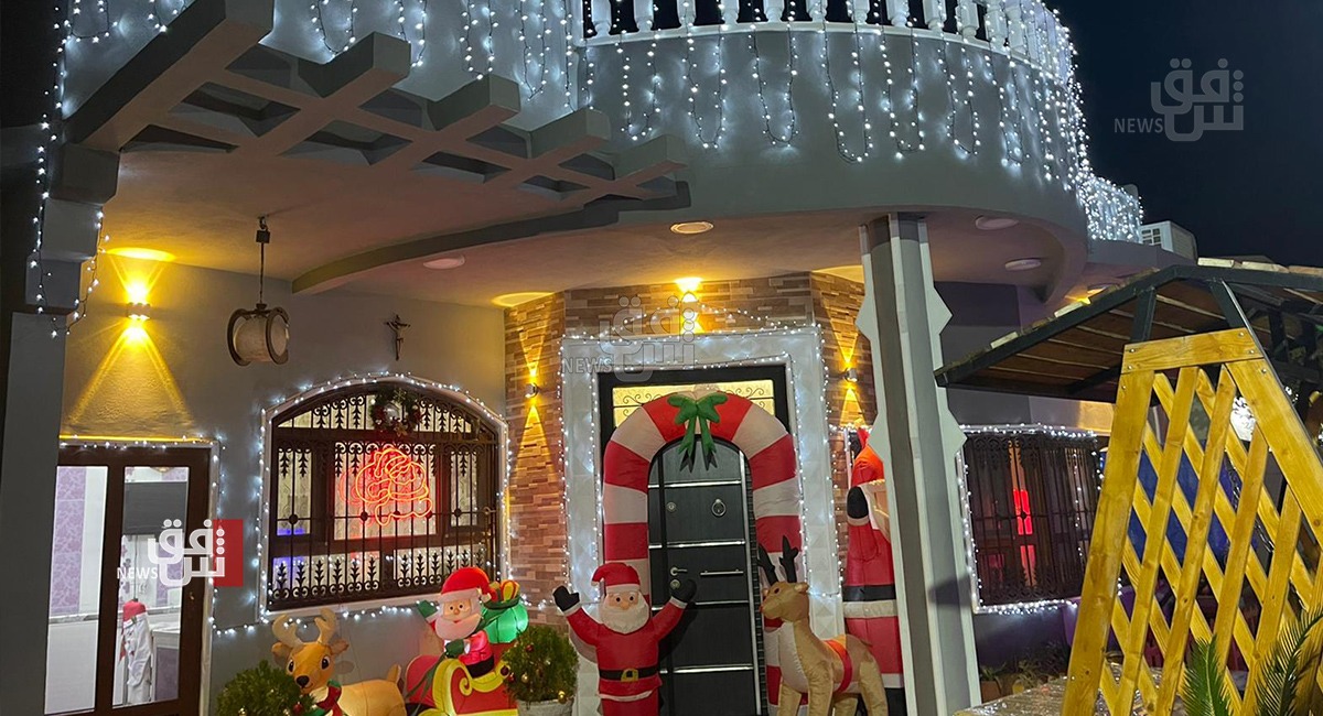 صور.. أضواء وزينة و"كليجة" استعداداً لأعياد الميلاد في كركوك