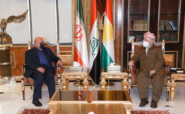 Kurdish leader Masoud Barzani meets the Iranian ambassador to Baghdad