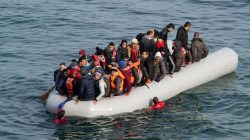 بينهم من إقليم كوردستان .. إنقاذ 70 مهاجراً بعد غرق قاربهم قبالة السواحل اليونانية