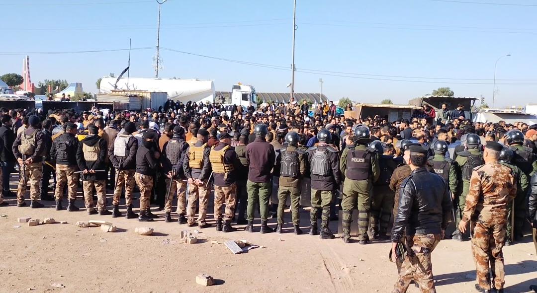 احتجاجات المحاضرين بالمجان تتصاعد في مدن عراقية.. صور 