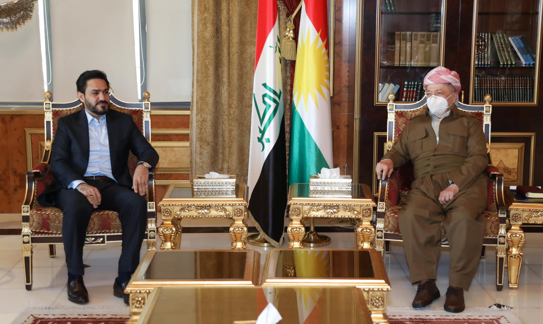 Masoud Barzani hosts a highlevel delegation from the Sadrist movement 