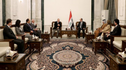 Al-Maliki discusses with Allawi the political situation in the country