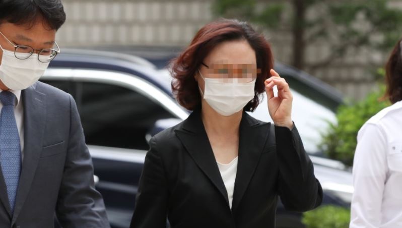 كوريا الجنوبية.. سجن زوجة وزير عدل "احتالت" لإدخال ابنتها الجامعة