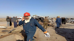 مصرع واصابة 12 شخصا بحادث سير مروع جنوبي العراق .. صور 