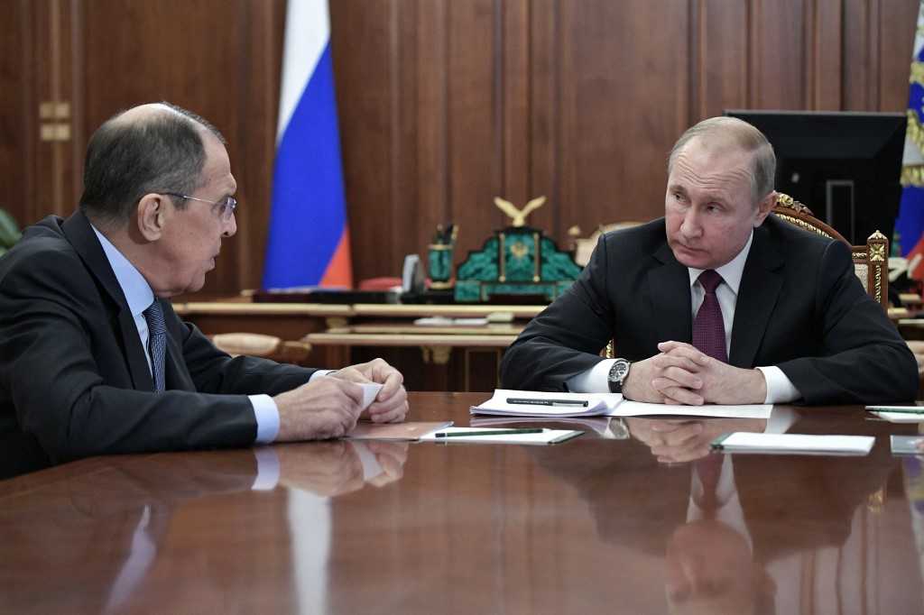EU agrees sanctions on Putin, foreign minister Lavrov