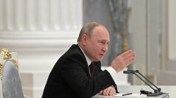 بوتين يُشبّه العقوبات بإعلان "حرب" على روسيا ويحذر من أعمال "عدائية"
