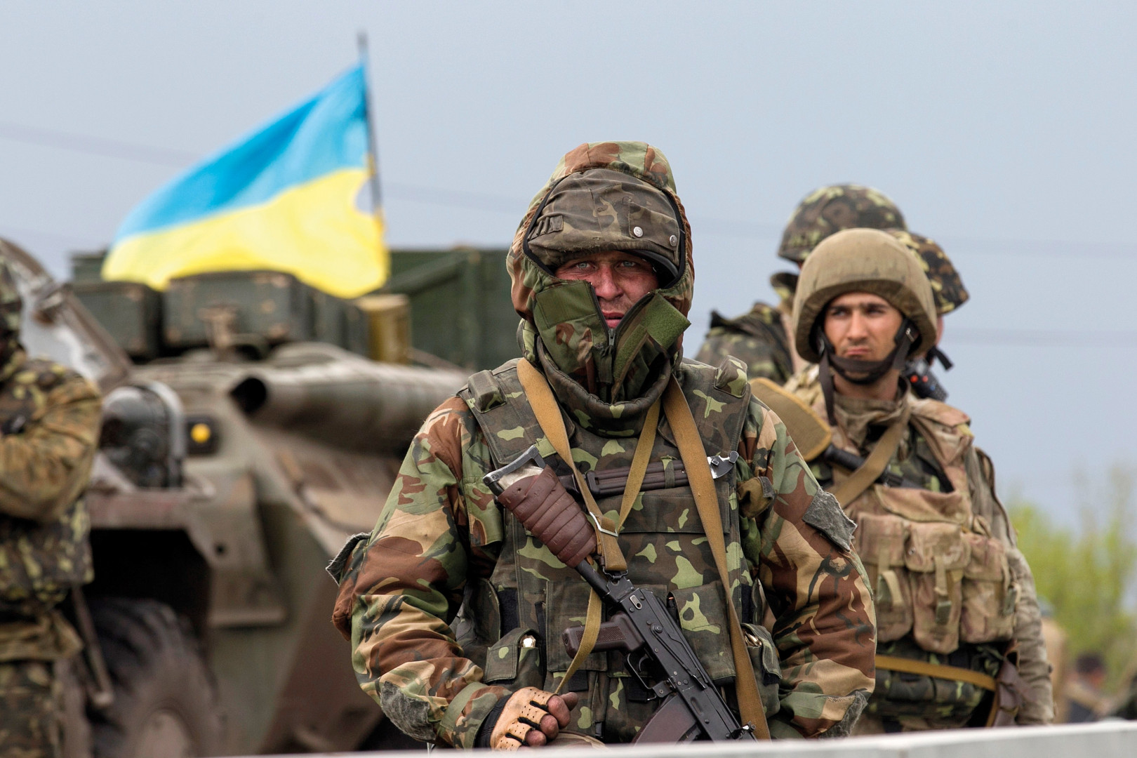 آلاف الأمريكيين يتطوعون للقتال في أوكرانيا ضد روسيا