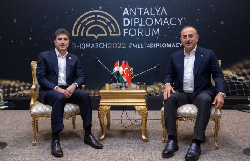 Kurdistan's President discusses the Russian-Ukrainian war with Turkey's Foreign Minister 