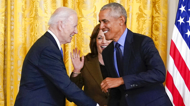 أوباما يعود إلى البيت الأبيض ويخاطب بايدن: يا "نائب الرئيس"