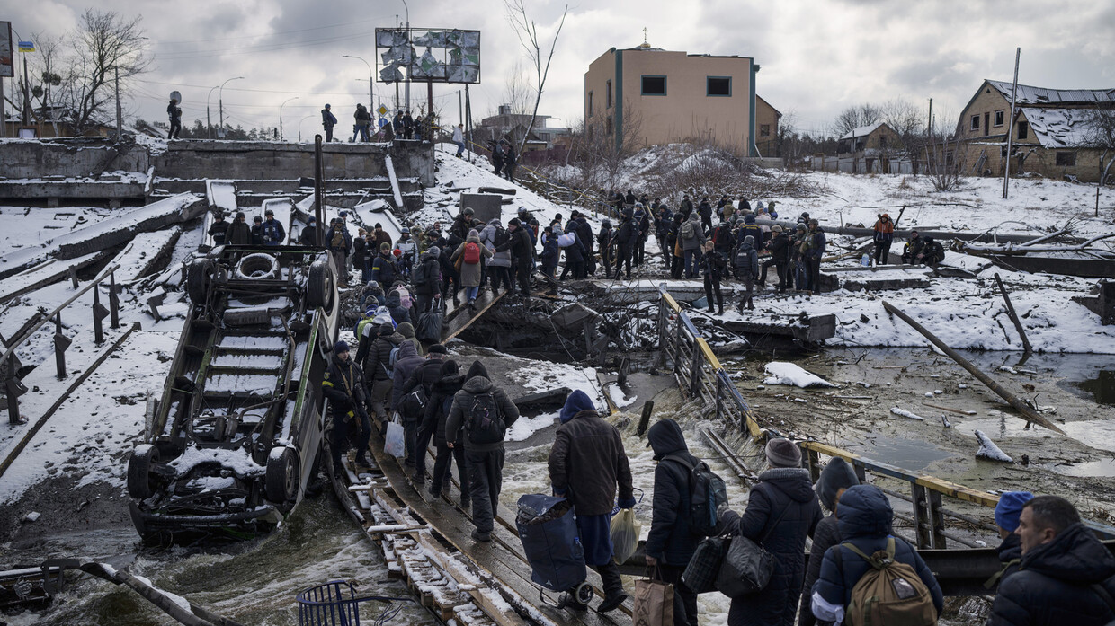 More than  million Ukrainian refugees flee war UN says
