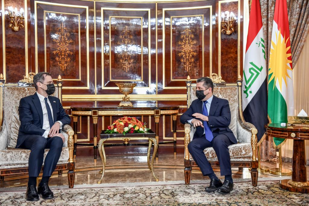 رئيس حكومة كوردستان لوفد امريكي: الاقليم يريد حلاً جذرياً للمشاكل مع بغداد