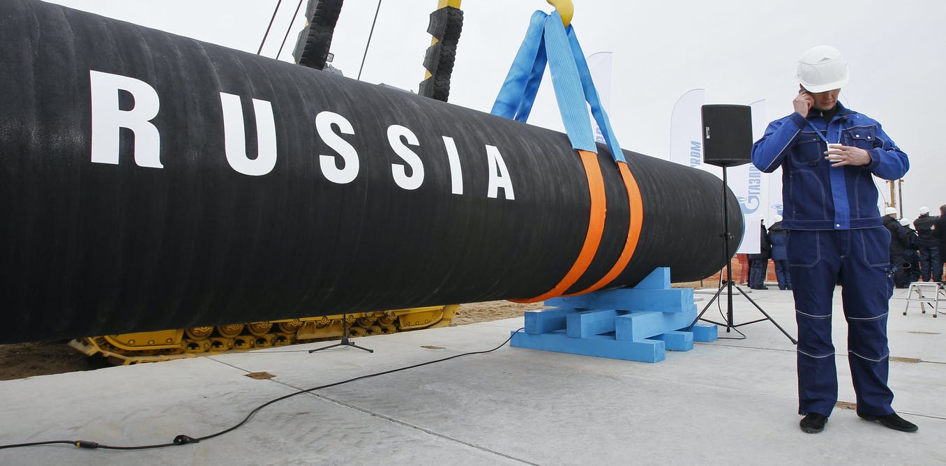 Ukraine to halt key Russian gas transit to Europe blames Moscow