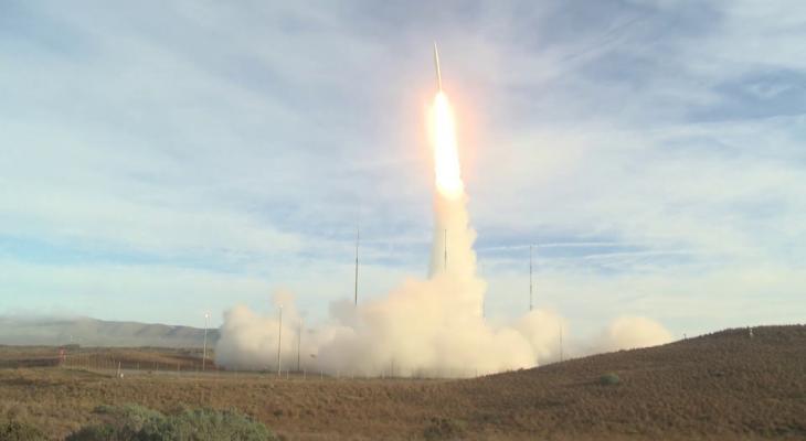 أمريكا تختبر صاروخاً أسرع من الصوت بخمس مرات