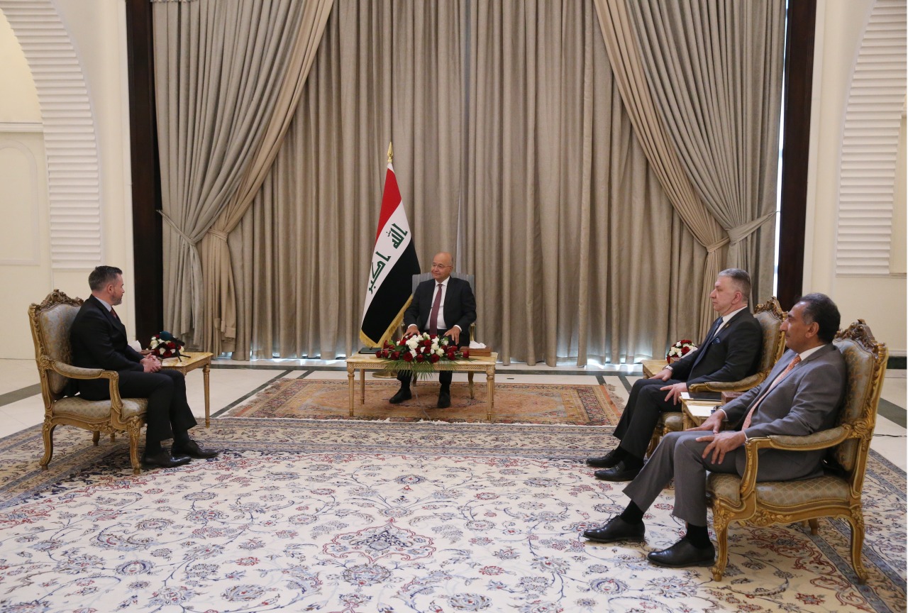 الرئيس العراقي  يدعو لتعاون دولي وإقليمي لمواجهة التغيرات المناخية الحادة 