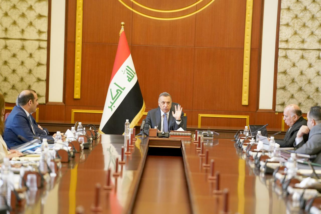 The Iraqi Council of Ministers adopts Al-Kazemis position regarding the federal decision and issues 5 decisions