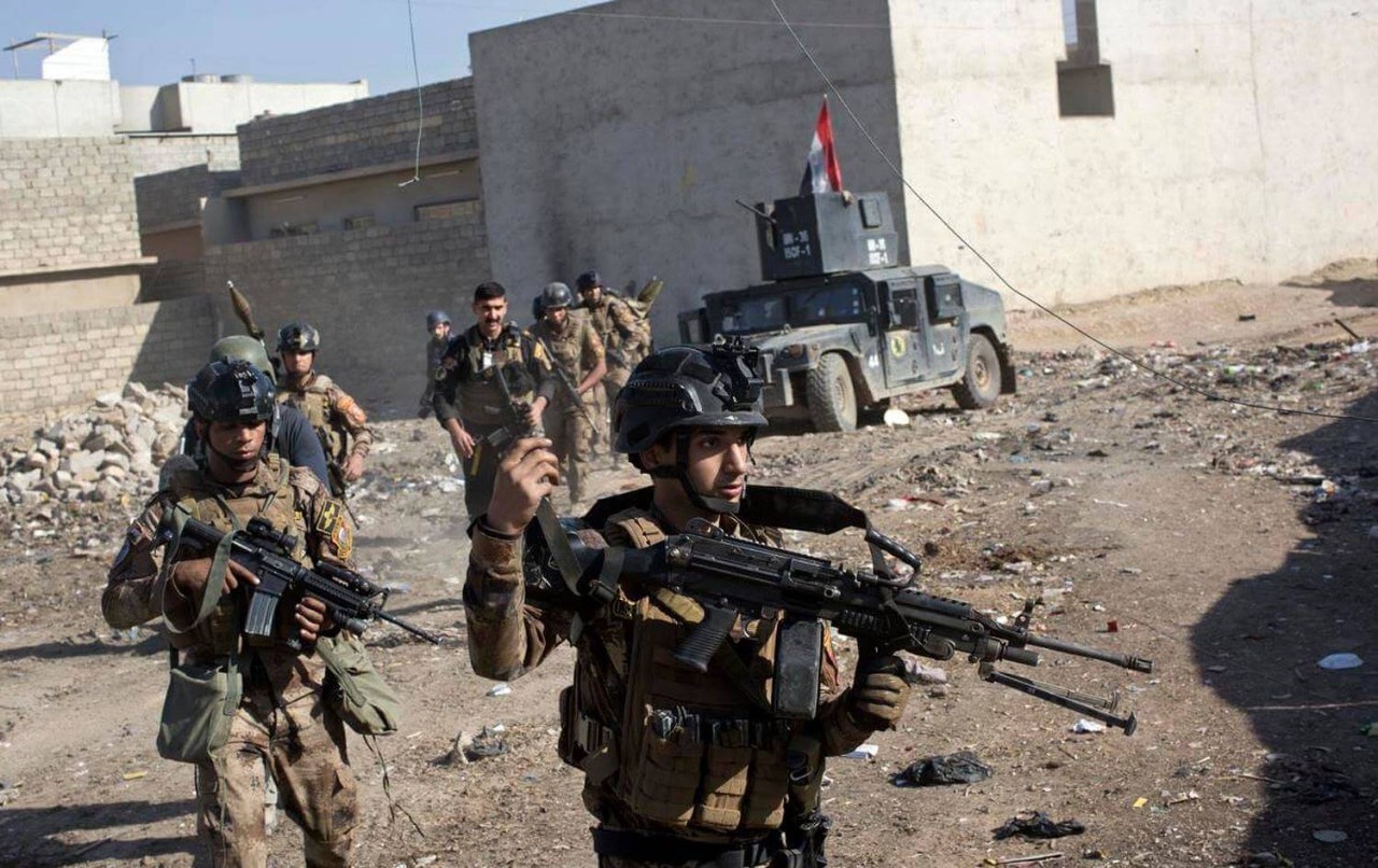 هجوم داعشي على القوات العراقية في طريق - بيجي حديثة