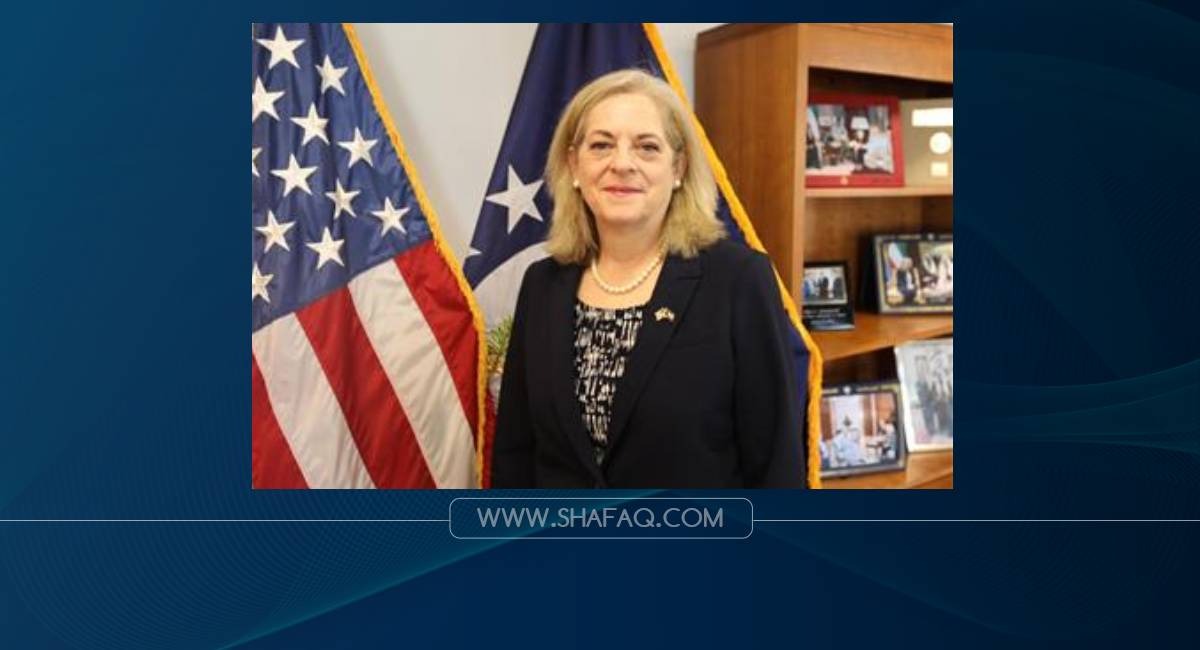 السفيرة الامريكية في بغداد تعلن عن نجاح وساطتها بين المركزي العراقي والخزانة الامريكية
