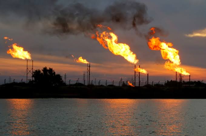 U.S. crude imports from Iraq soared last week, EIA says