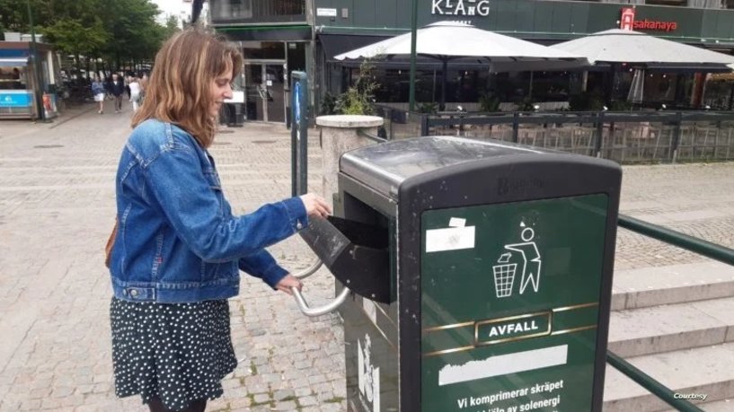 مدينة سويدية تشجع السكان على النظافة بـ"مقاطع جنسية"