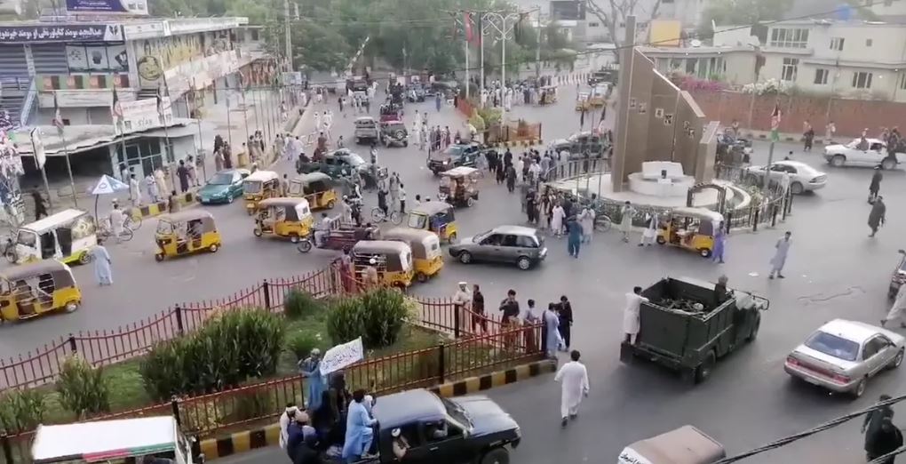 انفجارات متتالية قرب معبد للسيخ في كابل.. فيديو 
