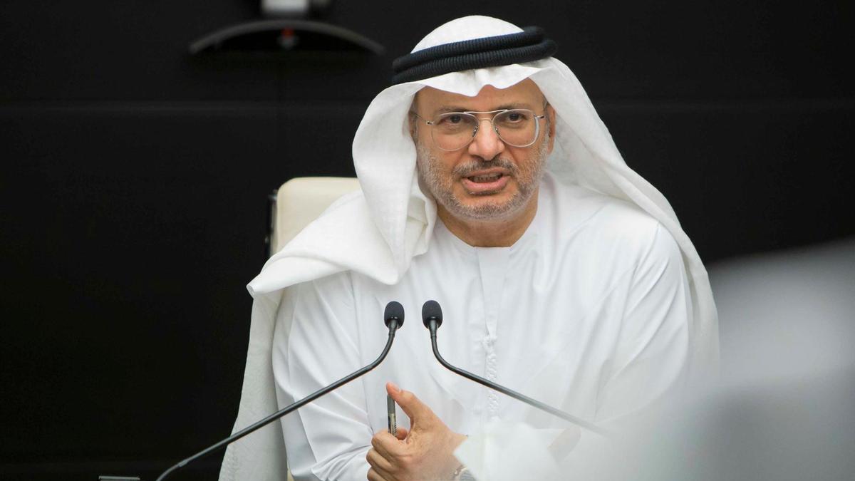 قرقاش: الإمارات تعمل على إرسال سفير لطهران وإعادة بناء العلاقة