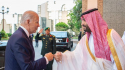 Saudi Arabia: Biden meets crown prince amid criticism