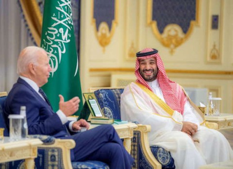 U.S. and Saudi announce package of agreements during Biden trip