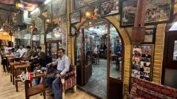 "مام خليل" أقدم مقهى في اربيل.. مظهر تراثي وجدران توثق التاريخ السياسي (صور)