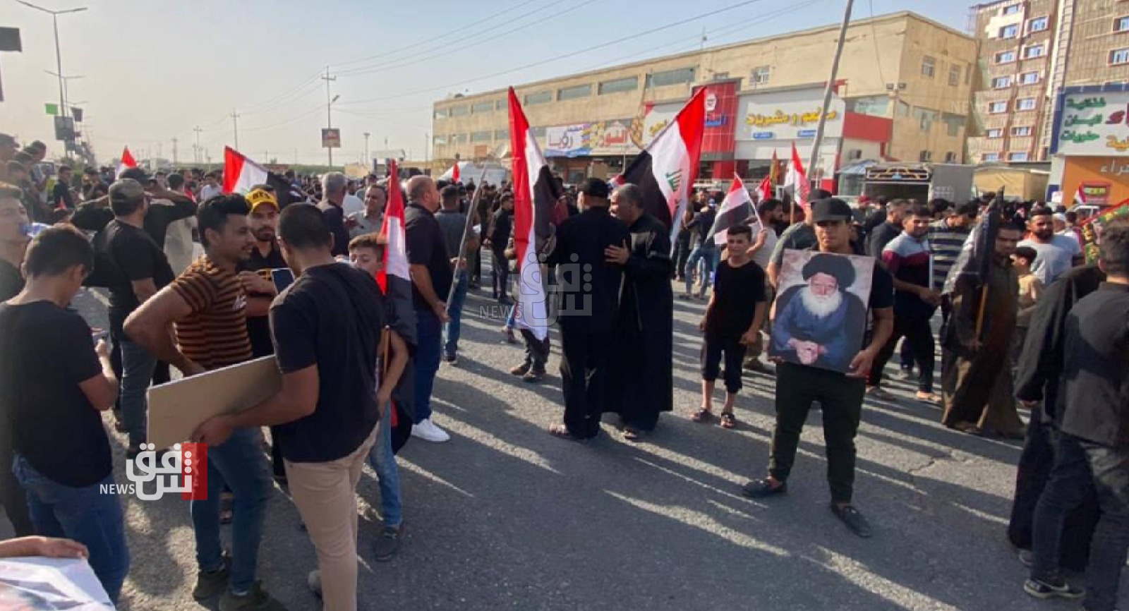 In response to the movement's call, hundreds of al-Sadr's supporters demonstrate in the Nineveh Plain