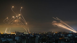 إسرائيل تحت القصف.. تعليق رحلات جوية وصافرات الإنذار تدوي في عدة أماكن