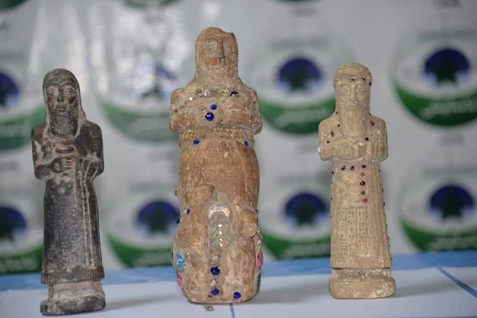 Three arrested for attempting to smuggle artifacts to Iran 