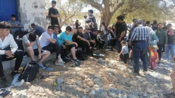 الكشف عن مصير 60 لاجئا كوردياً "تعطل" مركبهم قبالة السواحل اليونانية
