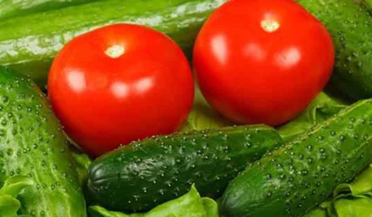 إقليم كوردستان يمدد حظر إستيراد الطماطم والخيار ويرفع الضريبة عن إدخال الخوخ