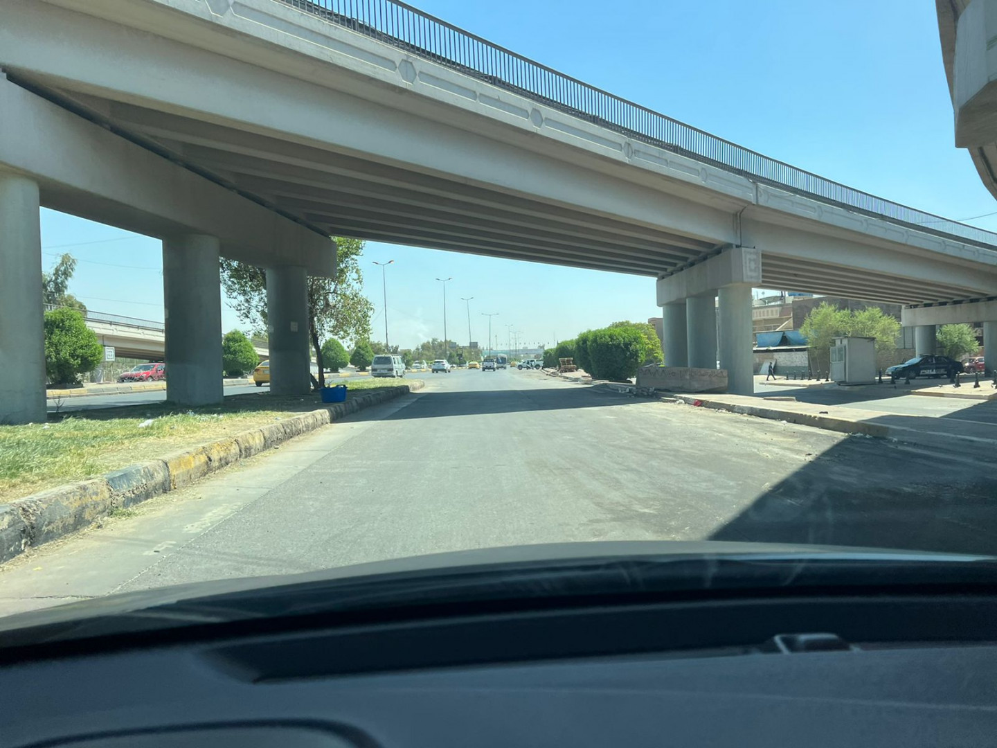 صور .. إعادة فتح مزيد من الطرق الرئيسية المغلقة في العاصمة بغداد